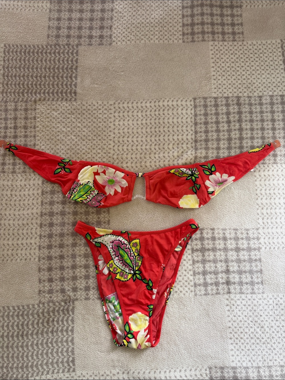 Marvel by LA Perla made in Italy two piece floral swimsuit size 44